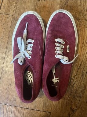 Vans Burgundy Suede Low-Top Sneakers with White Laces